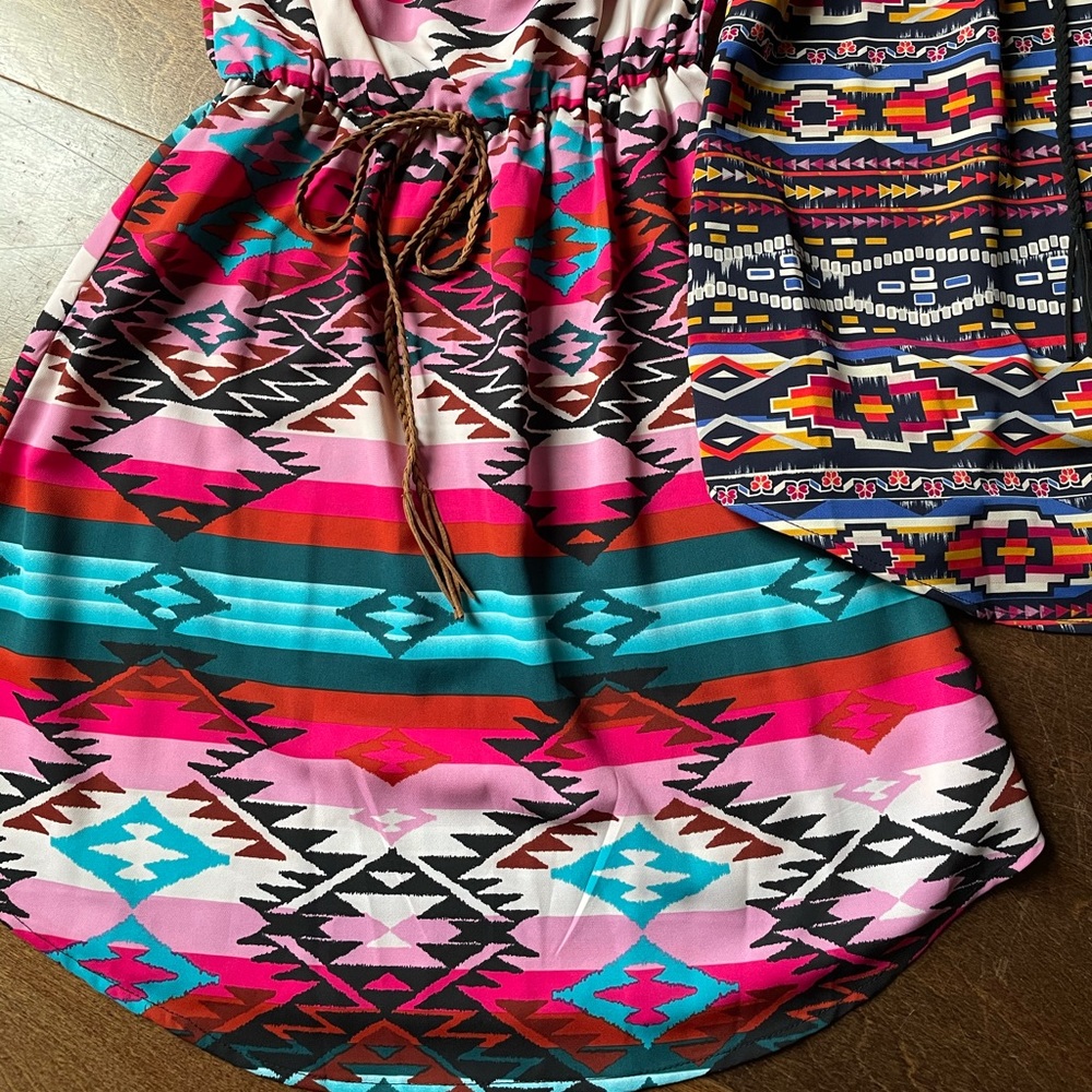 2 Super Cute Never Worn Strapless Summer Dresses Size: XS - Picture 4 of 7